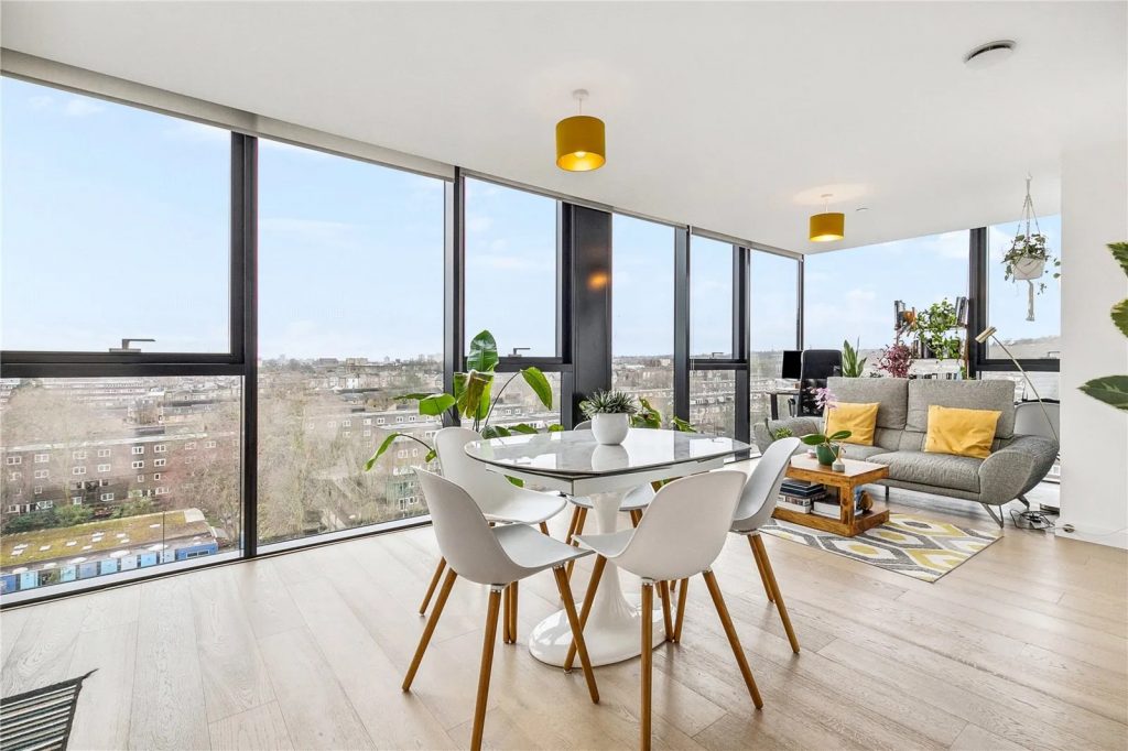 Hill House, Highgate Hill, London. N19